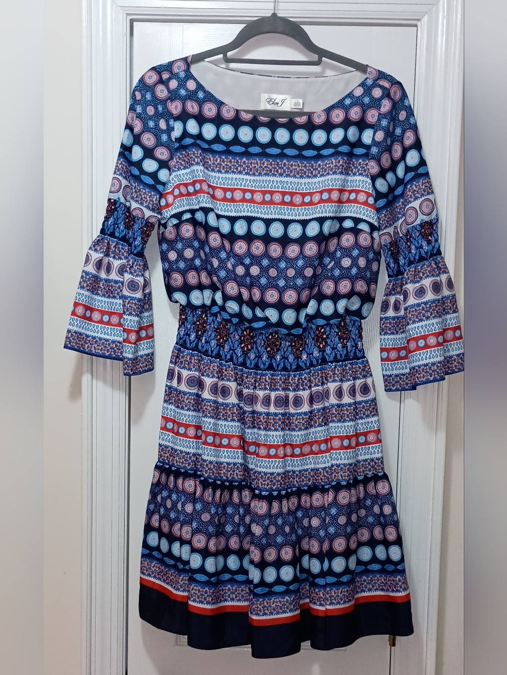Eliza J. Blue Coral Tiered Flowy Dress Size 4